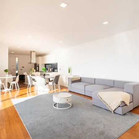 Guestready - The Ocean El Cid Fajã da Ovelha