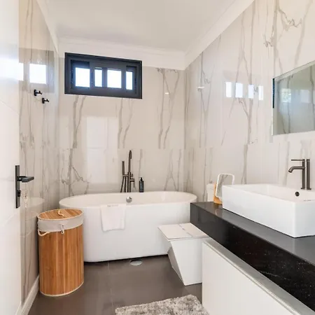 Guestready - The Ocean El Cid בית הארחה 4*